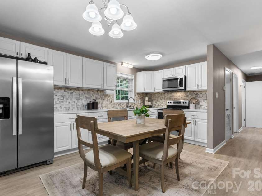 1172 Sunset Court, Conover, NC 28613.  MLS# CAR4405962, YatesRealty ID 42680. 