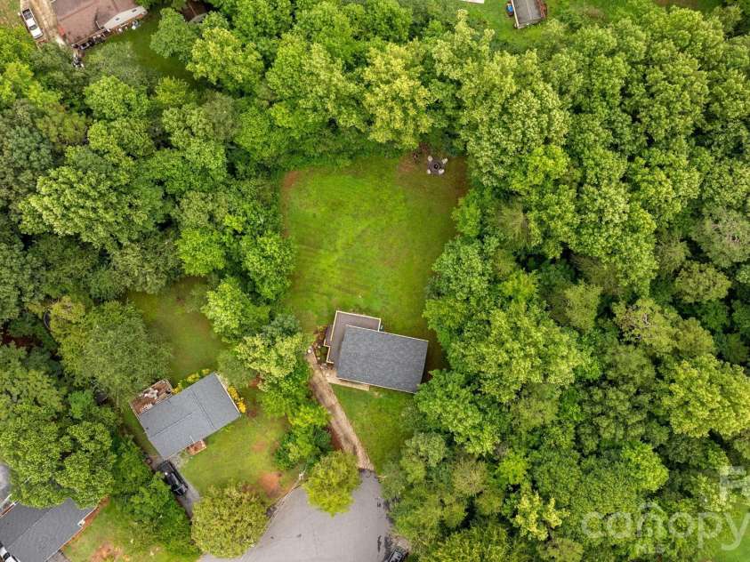 1172 Sunset Court, Conover, NC 28613.  MLS# CAR4405962, YatesRealty ID 42680. 