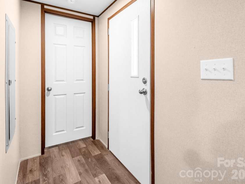 7627 Kershaw Camden Highway, Kershaw, SC 29067.  MLS# CAR4406680, YatesRealty ID 42681. 