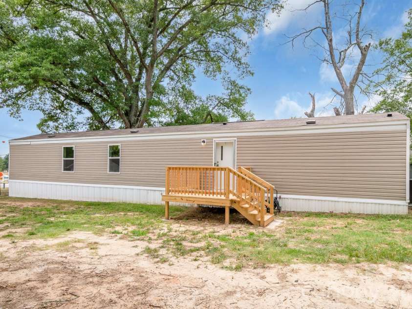 7627 Kershaw Camden Highway, Kershaw, SC 29067.  MLS# CAR4406680, YatesRealty ID 42681. 