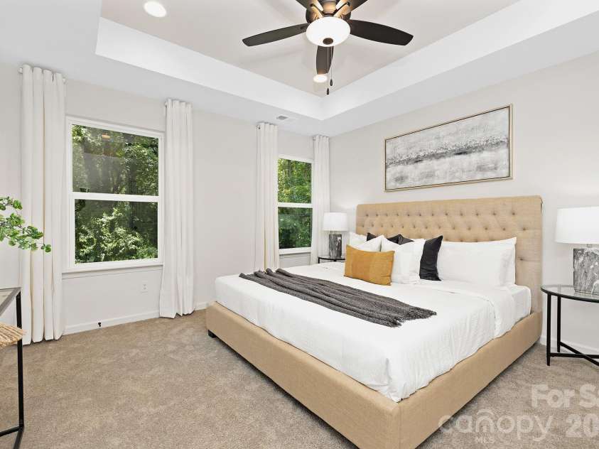 2920 Capitol Drive, Charlotte, NC 28208.  MLS# CAR4383339, YatesRealty ID 42683. Representation