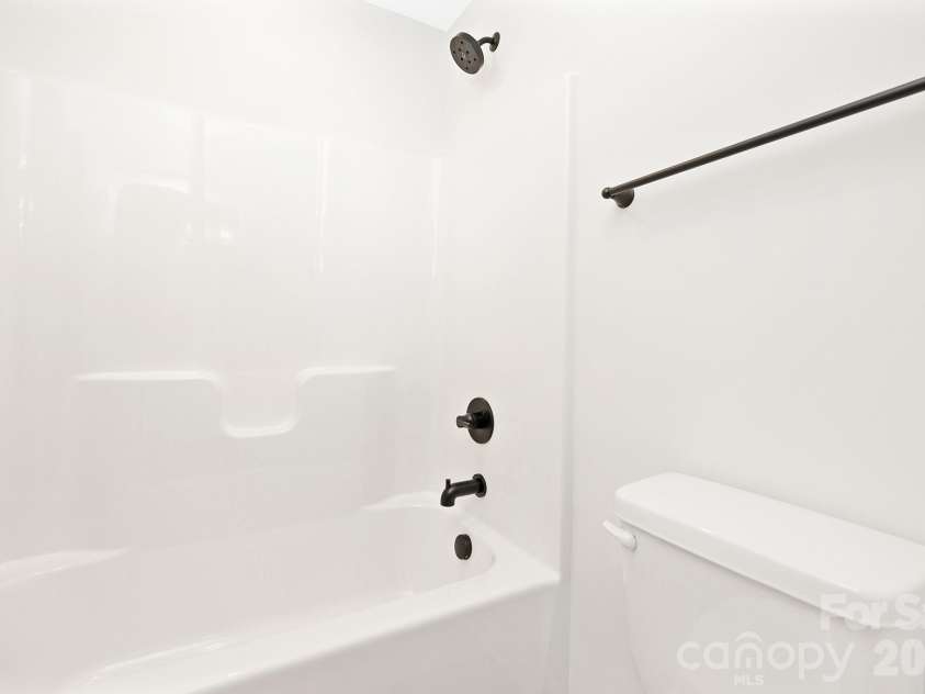 2920 Capitol Drive, Charlotte, NC 28208.  MLS# CAR4383339, YatesRealty ID 42683. Representation