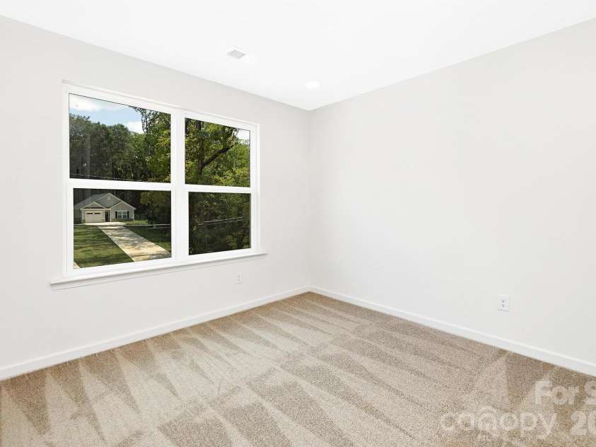 2920 Capitol Drive, Charlotte, NC 28208.  MLS# CAR4383339, YatesRealty ID 42683. Representation