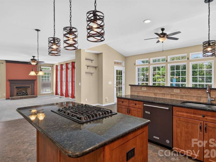 204 Whitegrove Drive, Fort Mill, SC 29715.  MLS# CAR4396185, YatesRealty ID 42686. Open concept