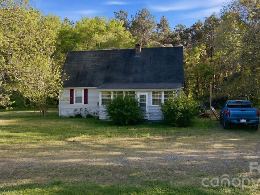 1862 Salem Church Road, Lincolnton, NC 28092.  MLS# CAR4412898, YatesRealty ID 42689. 