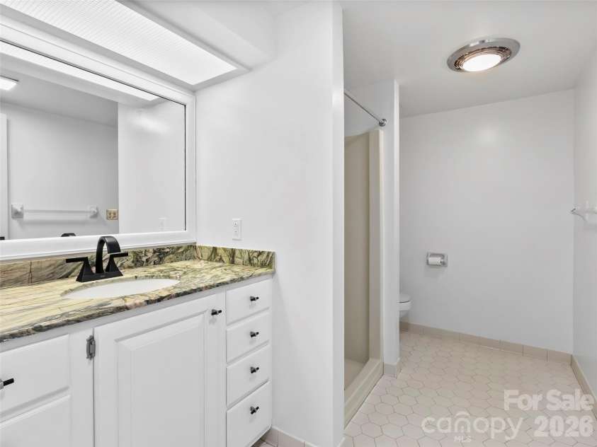 2731 Miller Lane, Hendersonville, NC 28791.  MLS# CAR4344477, YatesRealty ID 4269. 