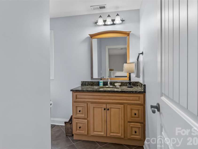 49 Jeff Drive, Asheville, NC 28806.  MLS# CAR4350628, YatesRealty ID 4269. 