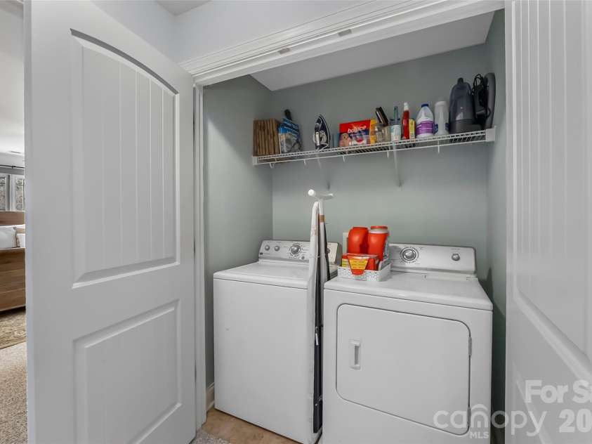 49 Jeff Drive, Asheville, NC 28806.  MLS# CAR4350628, YatesRealty ID 4269. 