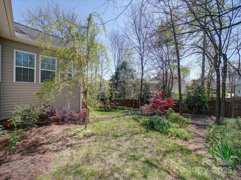 7524 Common Oak Drive, Stanley, NC 28164.  MLS# CAR4241568, YatesRealty ID 4269. 