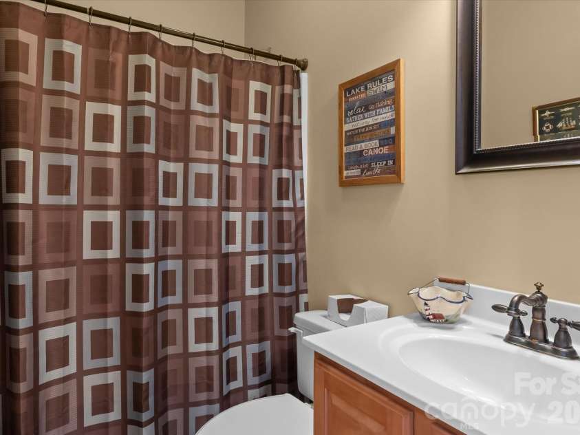 228 Forest Walk Way, Mooresville, NC 28115.  MLS# CAR4408596, YatesRealty ID 42692. 