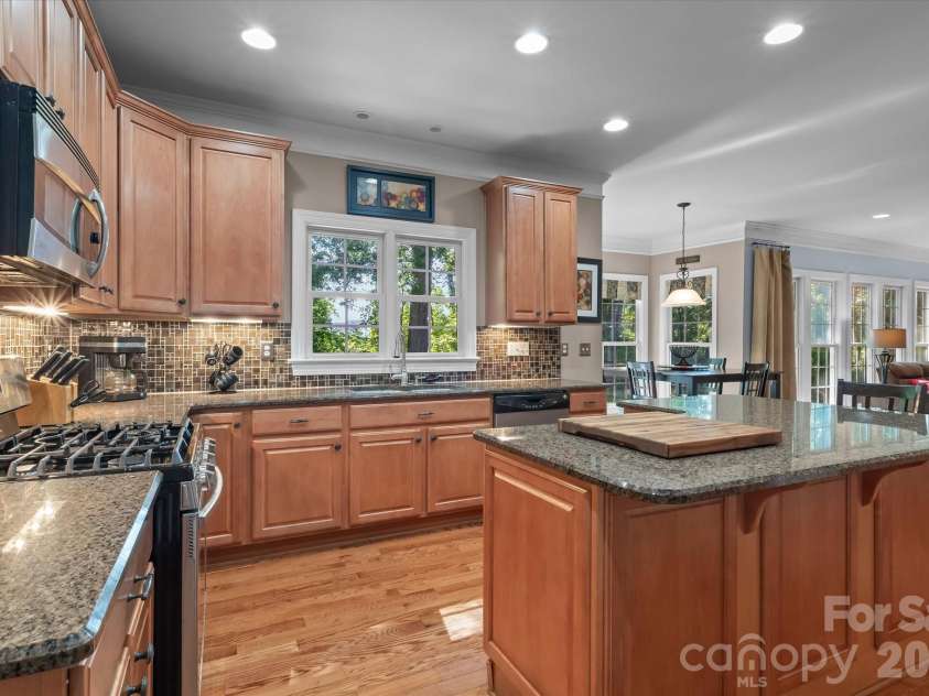 228 Forest Walk Way, Mooresville, NC 28115.  MLS# CAR4408596, YatesRealty ID 42692. 