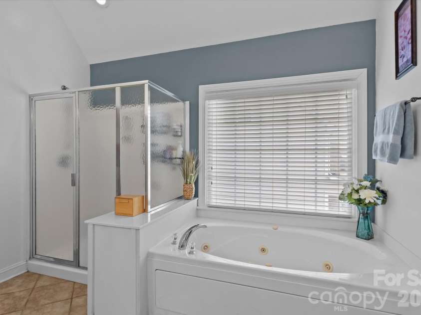 228 Forest Walk Way, Mooresville, NC 28115.  MLS# CAR4408596, YatesRealty ID 42692. 