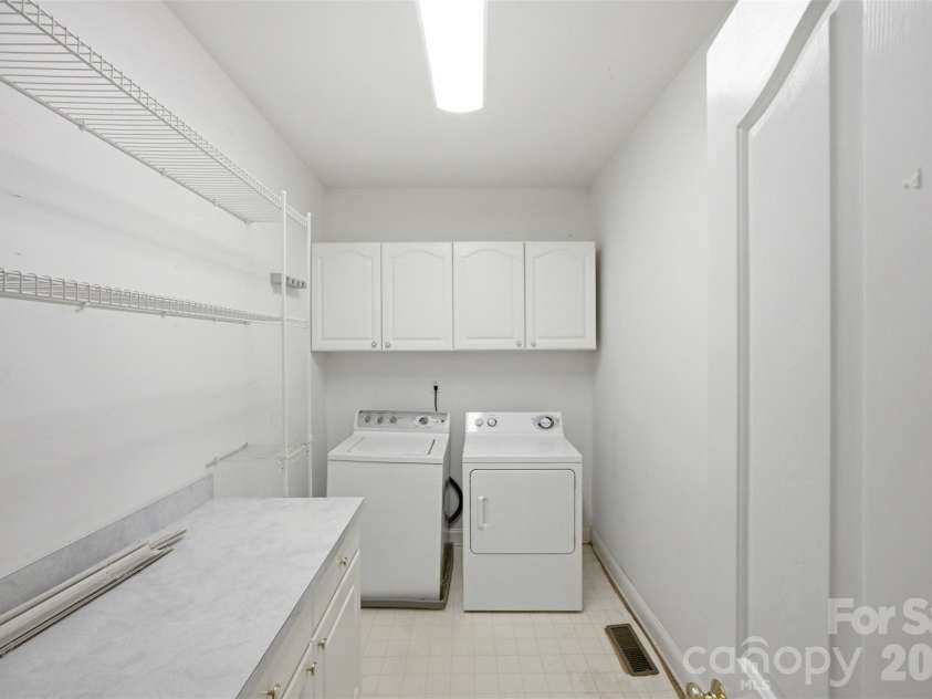 142 Griffin Street, Stanley, NC 28164.  MLS# CAR4411961, YatesRealty ID 42693. Main - Laundry Room