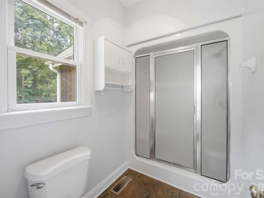 142 Griffin Street, Stanley, NC 28164.  MLS# CAR4411961, YatesRealty ID 42693. Main - Primary