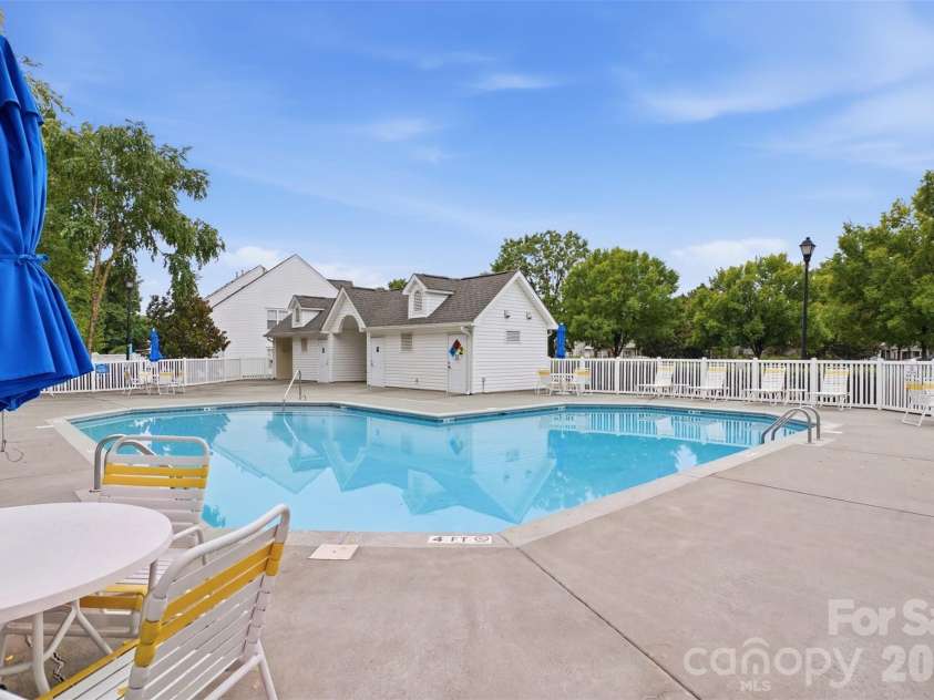 774 Rock Lake Glen, Fort Mill, SC 29715.  MLS# CAR4407080, YatesRealty ID 42694. 