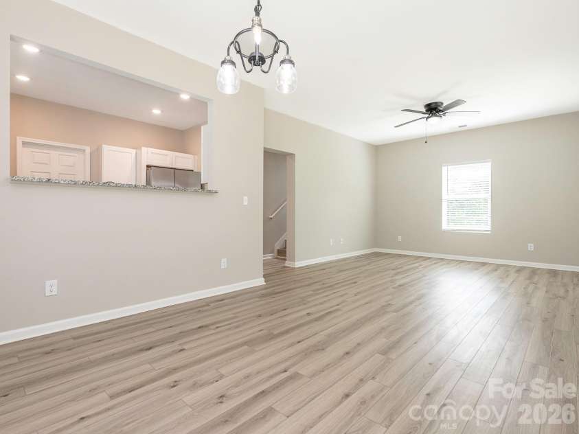 1646 Main Street, Rock Hill, SC 29732.  MLS# CAR4411052, YatesRealty ID 42699. 