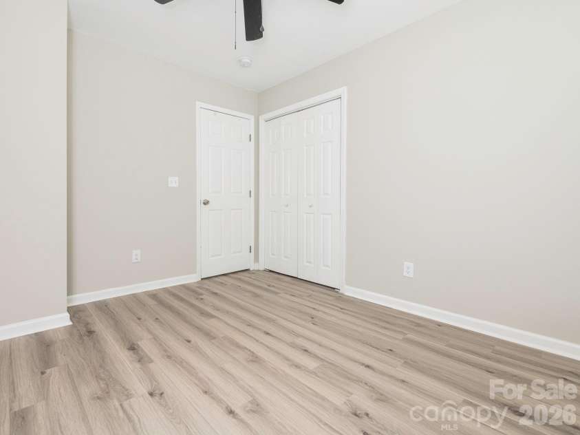 1646 Main Street, Rock Hill, SC 29732.  MLS# CAR4411052, YatesRealty ID 42699. 