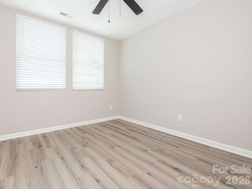 1646 Main Street, Rock Hill, SC 29732.  MLS# CAR4411052, YatesRealty ID 42699. 