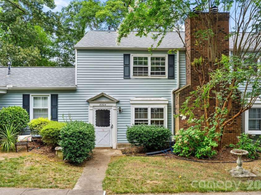 8504 Castle Pine Court, Charlotte, NC 28226.  MLS# CAR4411219, YatesRealty ID 42700. 