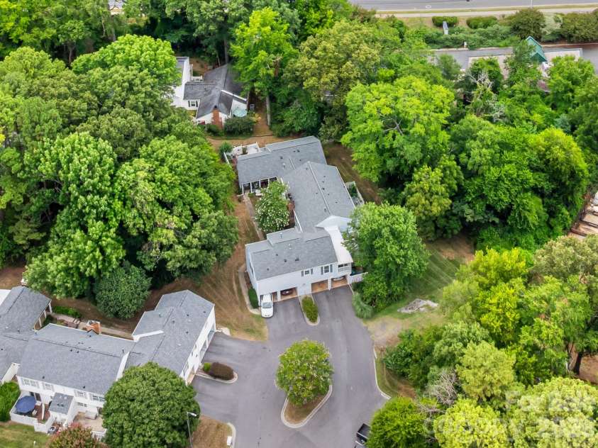 8504 Castle Pine Court, Charlotte, NC 28226.  MLS# CAR4411219, YatesRealty ID 42700. 