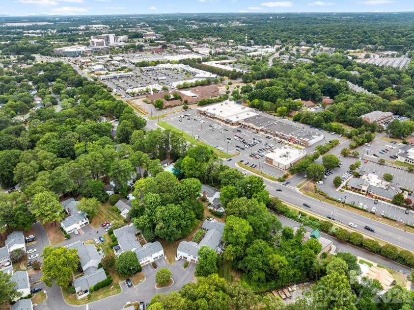 8504 Castle Pine Court, Charlotte, NC 28226.  MLS# CAR4411219, YatesRealty ID 42700. 