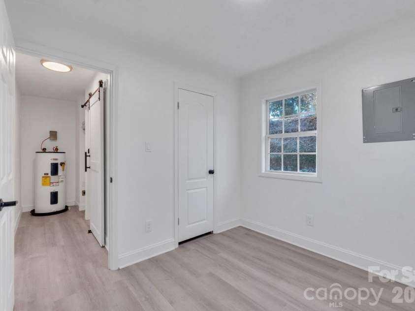 49 Livingston Street, Tryon, NC 28782.  MLS# CAR4412509, YatesRealty ID 42702. 