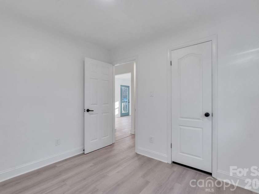 49 Livingston Street, Tryon, NC 28782.  MLS# CAR4412509, YatesRealty ID 42702. 