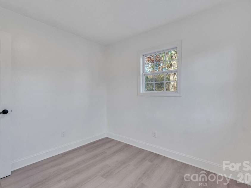 49 Livingston Street, Tryon, NC 28782.  MLS# CAR4412509, YatesRealty ID 42702. 