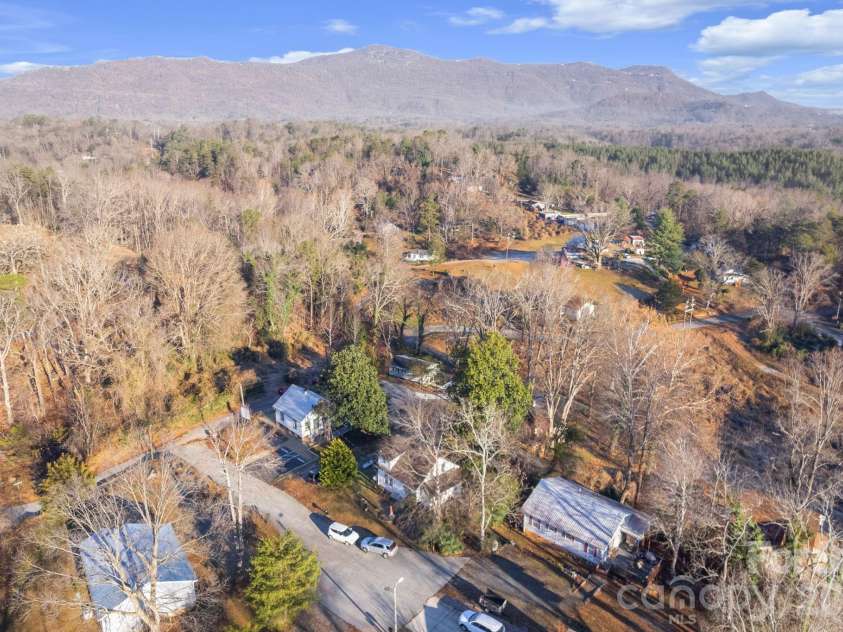 49 Livingston Street, Tryon, NC 28782.  MLS# CAR4412509, YatesRealty ID 42702. 