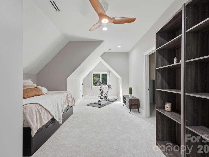104 Gammon Point Court, Mooresville, NC 28117.  MLS# CAR4411402, YatesRealty ID 42705. 