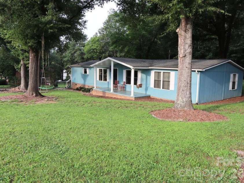 2095 Goodman Lake Road, Morganton, NC 28655.  MLS# CAR4412625, YatesRealty ID 42706. 