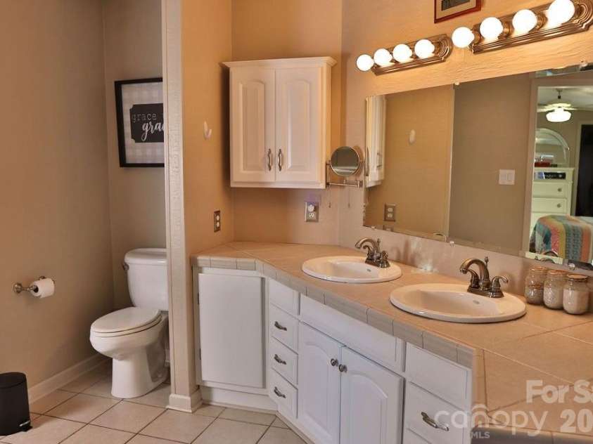 2095 Goodman Lake Road, Morganton, NC 28655.  MLS# CAR4412625, YatesRealty ID 42706. 