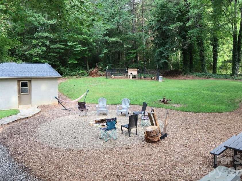 2095 Goodman Lake Road, Morganton, NC 28655.  MLS# CAR4412625, YatesRealty ID 42706. 