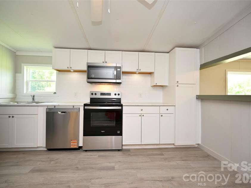 108 Daves Road, York, SC 29745.  MLS# CAR4407173, YatesRealty ID 42707. 