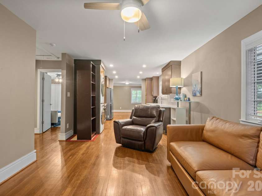 1812 Van Buren Avenue, Charlotte, NC 28216.  MLS# CAR4412103, YatesRealty ID 42708. 