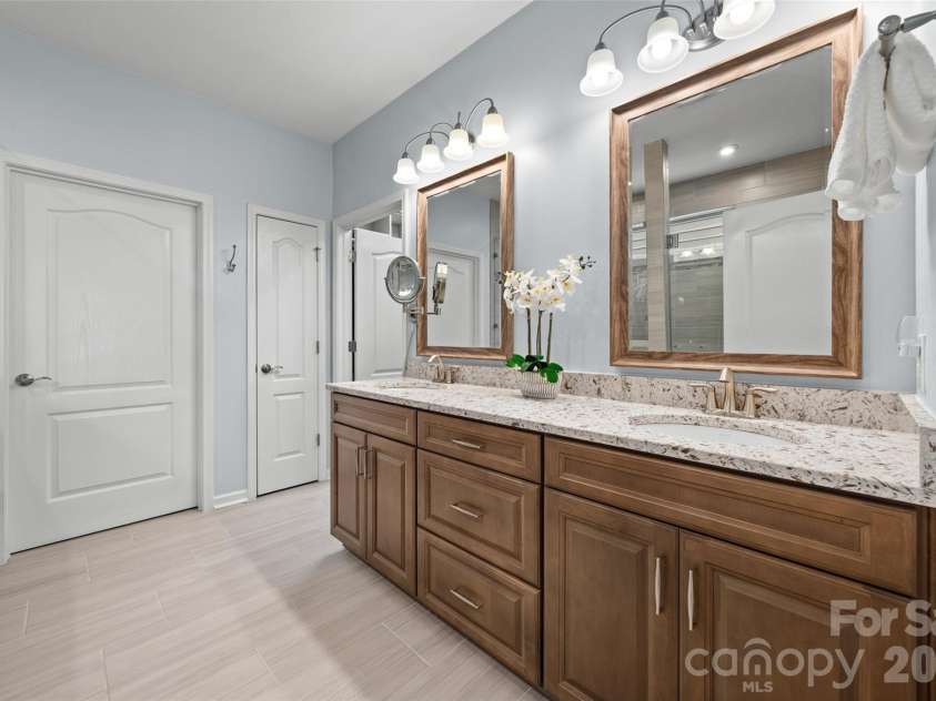 1521 Carolina Orchards Boulevard, Fort Mill, SC 29715.  MLS# CAR4408409, YatesRealty ID 42709. 