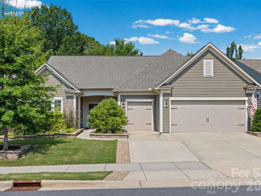 1521 Carolina Orchards Boulevard, Fort Mill, SC 29715.  MLS# CAR4408409, YatesRealty ID 42709. 