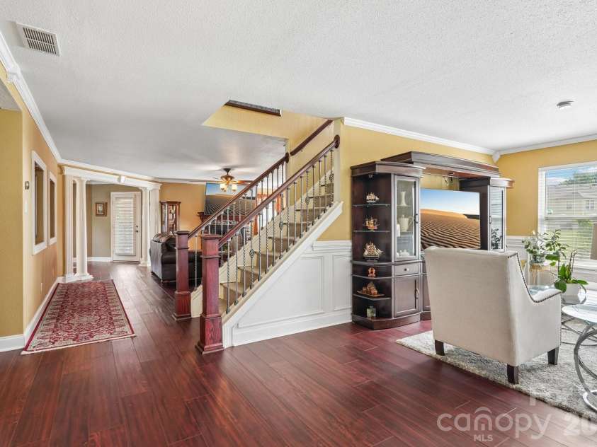 336 Farm Springs Drive, Mount Holly, NC 28120.  MLS# CAR4398014, YatesRealty ID 42711. 