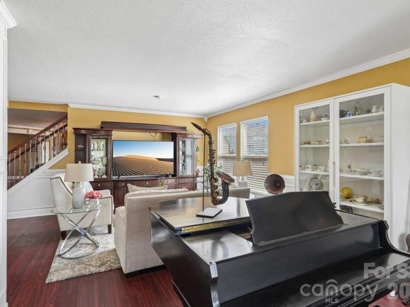 336 Farm Springs Drive, Mount Holly, NC 28120.  MLS# CAR4398014, YatesRealty ID 42711. 