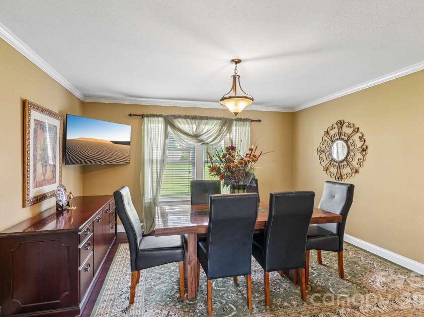 336 Farm Springs Drive, Mount Holly, NC 28120.  MLS# CAR4398014, YatesRealty ID 42711. 