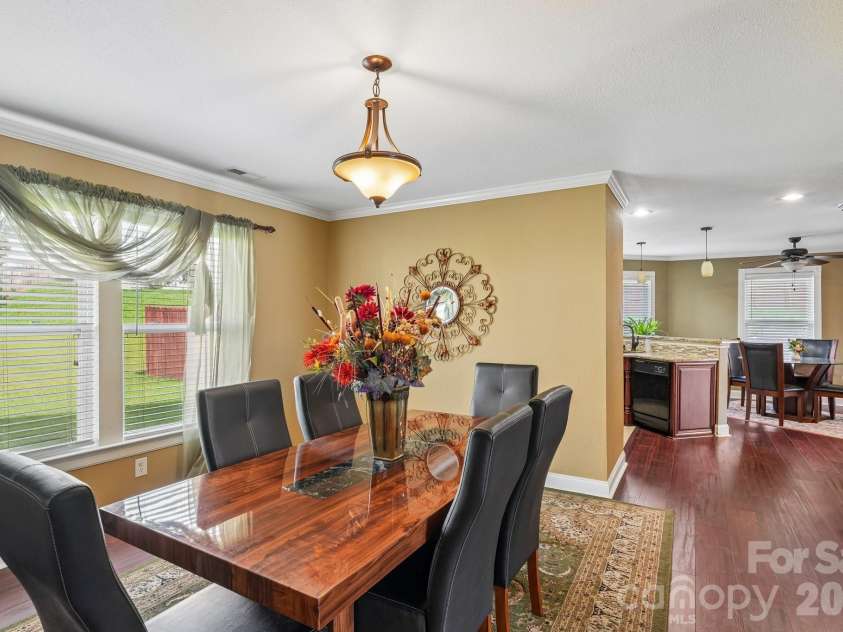 336 Farm Springs Drive, Mount Holly, NC 28120.  MLS# CAR4398014, YatesRealty ID 42711. 