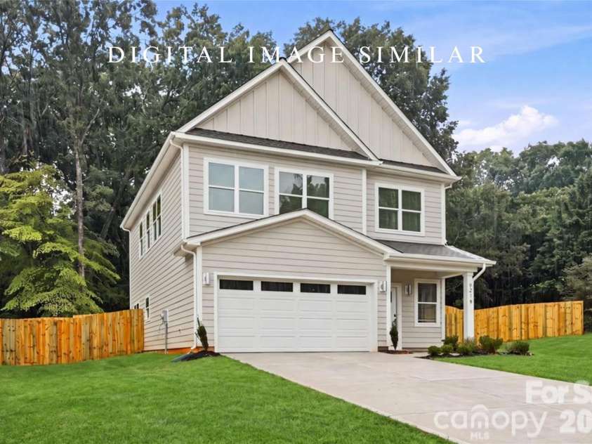 9326 Horseshoe Bend Drive, Charlotte, NC 28215.  MLS# CAR4399590, YatesRealty ID 42712. 