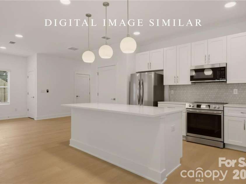 9326 Horseshoe Bend Drive, Charlotte, NC 28215.  MLS# CAR4399590, YatesRealty ID 42712. 