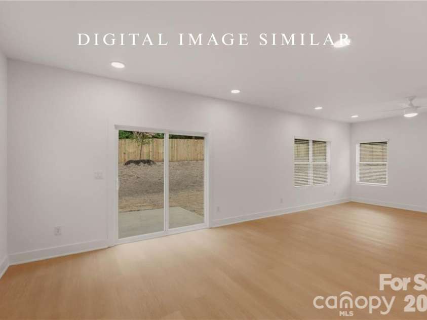 9326 Horseshoe Bend Drive, Charlotte, NC 28215.  MLS# CAR4399590, YatesRealty ID 42712. 