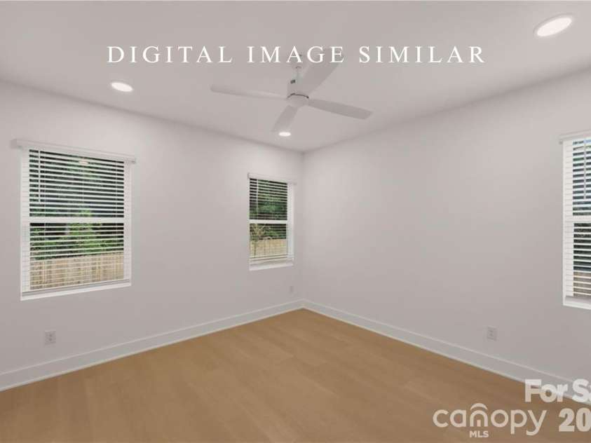 9326 Horseshoe Bend Drive, Charlotte, NC 28215.  MLS# CAR4399590, YatesRealty ID 42712. 