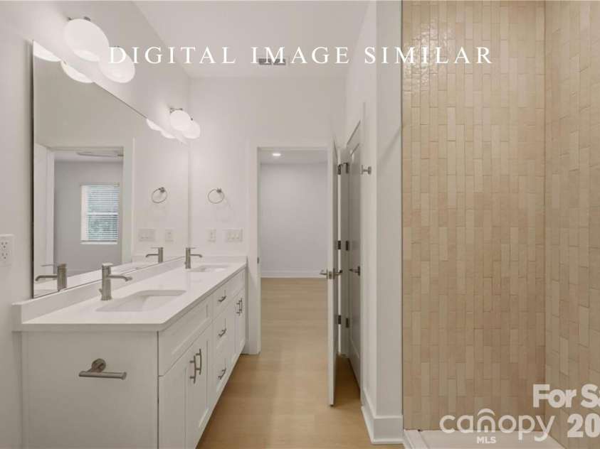 9326 Horseshoe Bend Drive, Charlotte, NC 28215.  MLS# CAR4399590, YatesRealty ID 42712. 