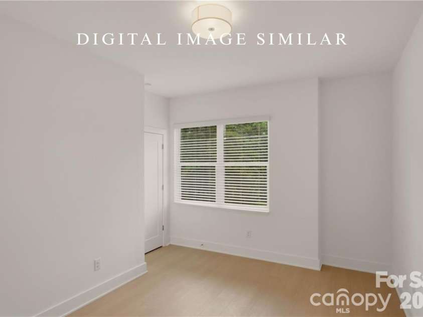 9326 Horseshoe Bend Drive, Charlotte, NC 28215.  MLS# CAR4399590, YatesRealty ID 42712. 