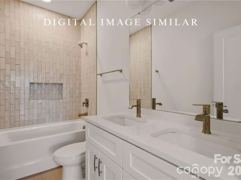 9326 Horseshoe Bend Drive, Charlotte, NC 28215.  MLS# CAR4399590, YatesRealty ID 42712. 