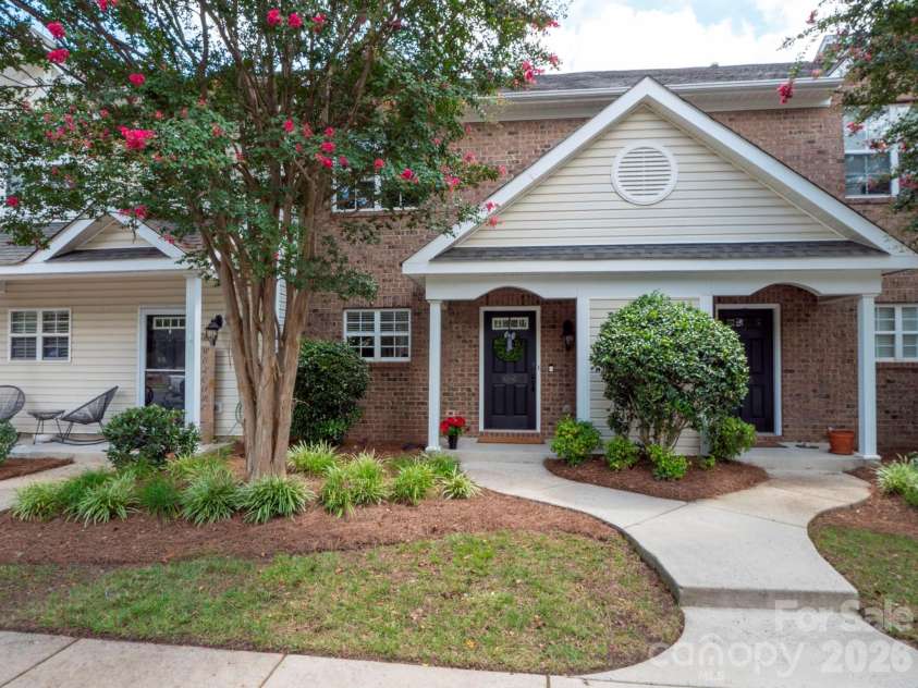 12246 Savannah Garden Drive, Charlotte, NC 28273.  MLS# CAR4411672, YatesRealty ID 42713. 