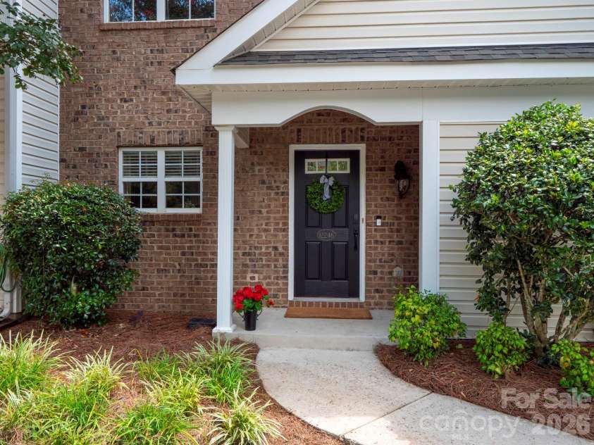 12246 Savannah Garden Drive, Charlotte, NC 28273.  MLS# CAR4411672, YatesRealty ID 42713. 